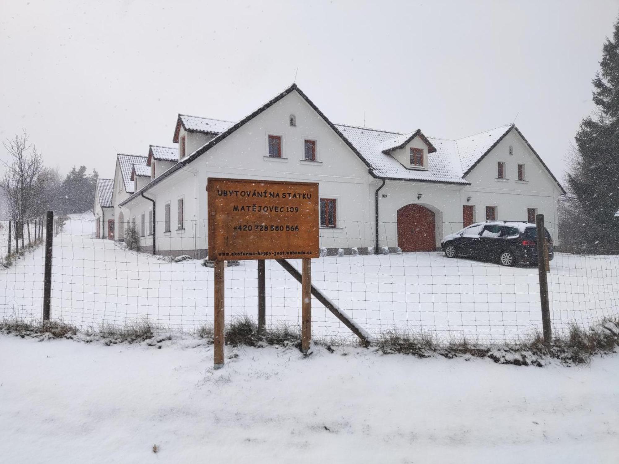 Matejovec 109 & Ubytovani Na Statku Český Rudolec 外观 照片